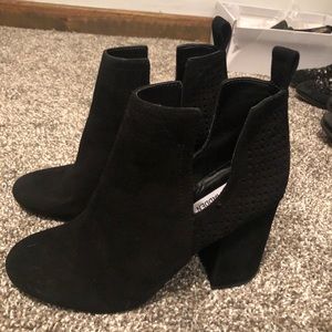 Steve Madden black suede booties